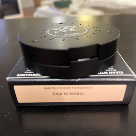BARE MINERALS ~ BARE PRO 16 HR POWDER FOUNDATION ~ Fair 15 Warm - Picture 2 of 8
